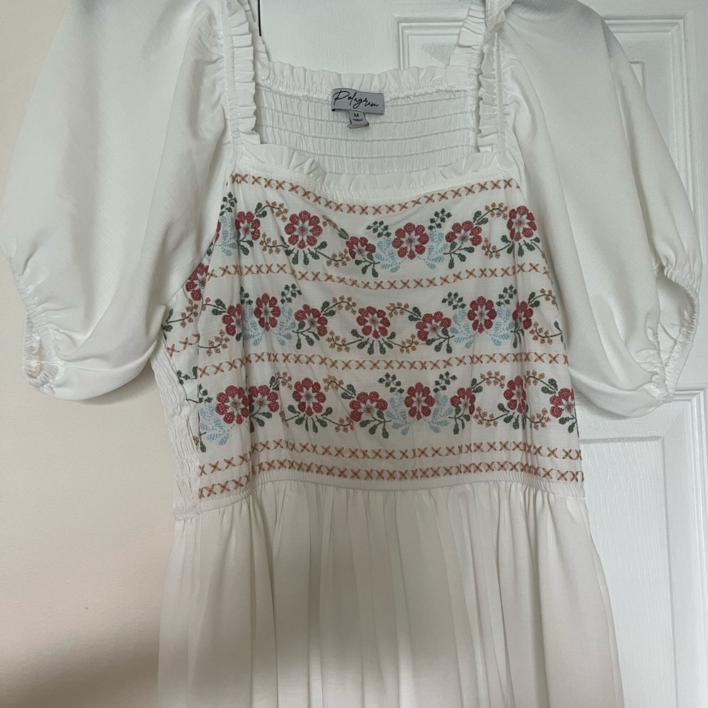 Polagram White Floral Maxi Dress